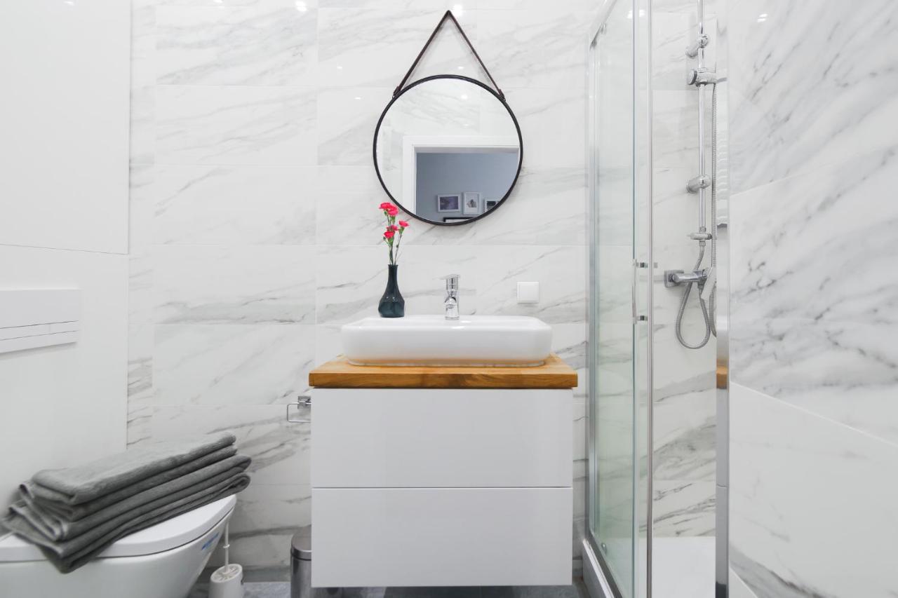 Hello Apartments Chlebnicka 格但斯克 外观 照片